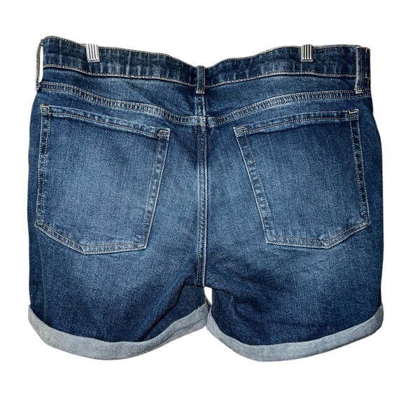 Old Navy Maternity OG Straight Front Low Panel Denim Jean Shorts Size 12 - Picture 3 of 6